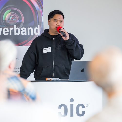 Brandon Tran (Bewegtbild)...