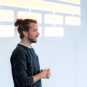 ... der uns einen kurzweiligen Shortcut zu den praktischen Möglichkeiten und Vorteilen...