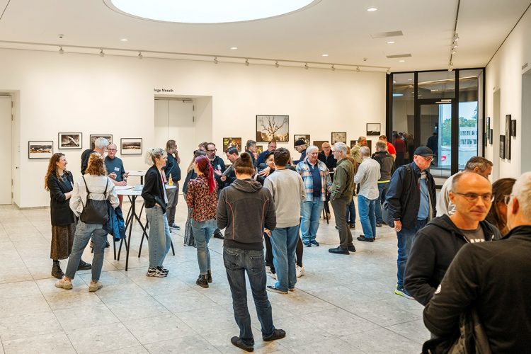 Alle Teilnehmer unterhielten sich prächtig und nutzten die Zeit unter anderem...