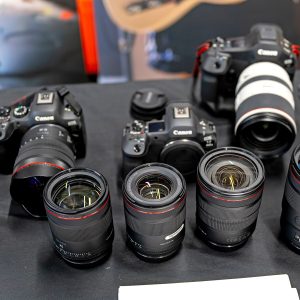 ... und gab hilfreiche Tips zur Anwendung des neuen EOS R Systems...