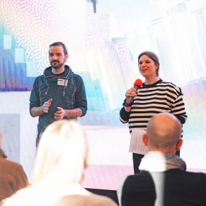 Wir haben uns sehr gefreut, als unser Mitglied Felix Hartas uns zu sich in die Kochstrasse™ in Hannover einlud, genauer in deren "Brave Space".